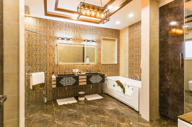 Какие критерии важны при выборе материала для Home SPA?