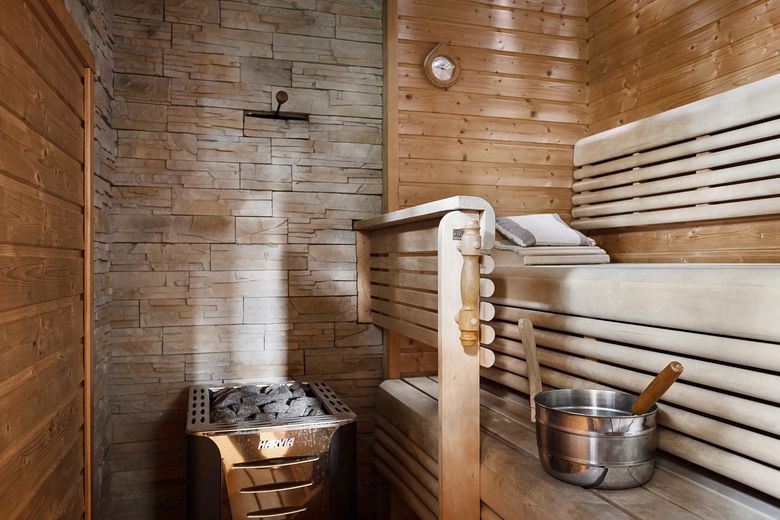 Натуральный камень в Home SPA: статус и требования к монтажу